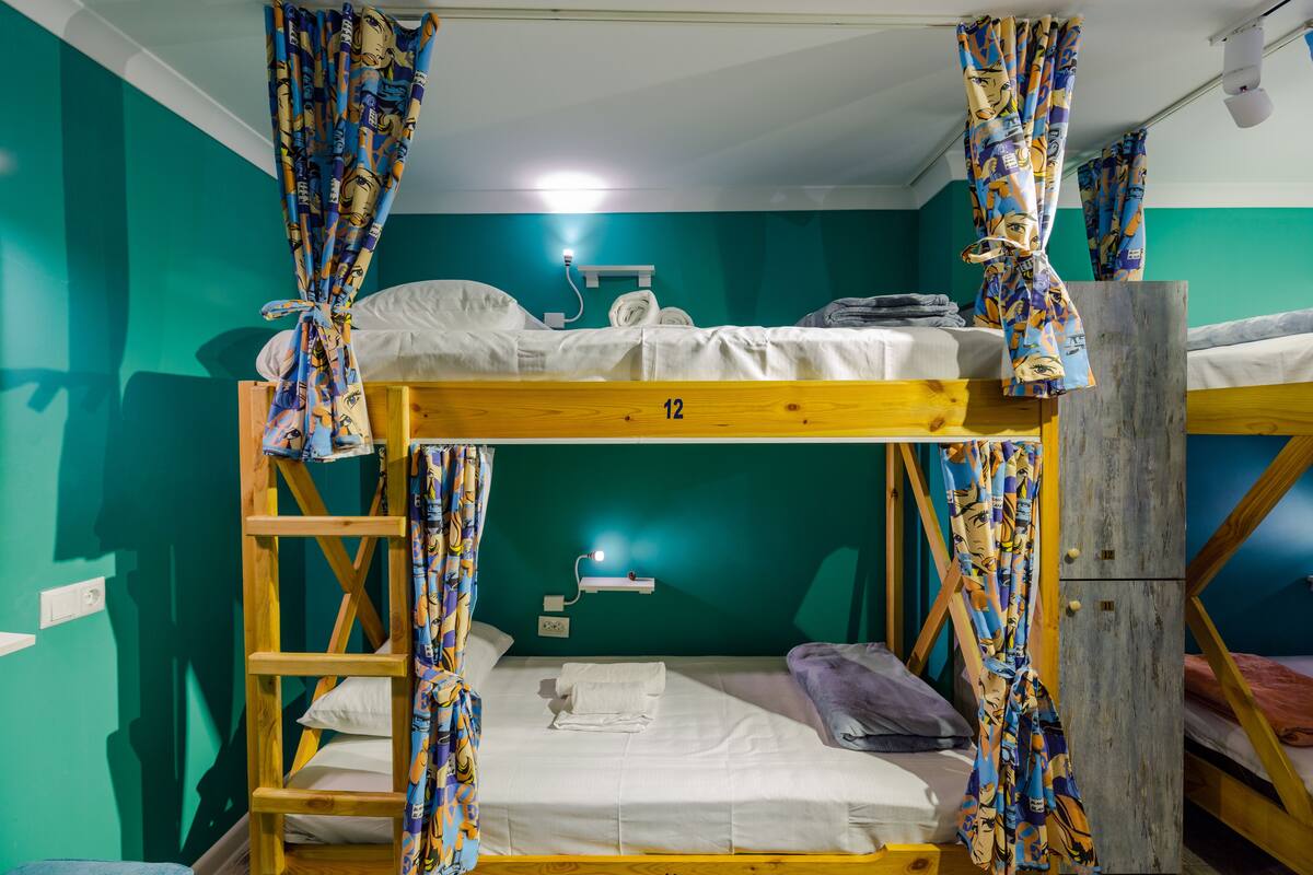 Shared Dormitory, Women only (Room 3, 6-beds) | Living area