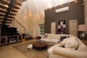 Televisión de pantalla plana