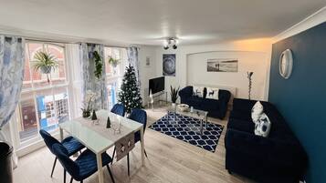 Superior Apartment, Ensuite (2 Bedroom apartment ) | Dining