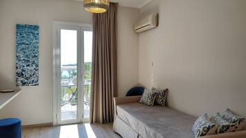 In-room safe, blackout curtains, soundproofing, iron/ironing board