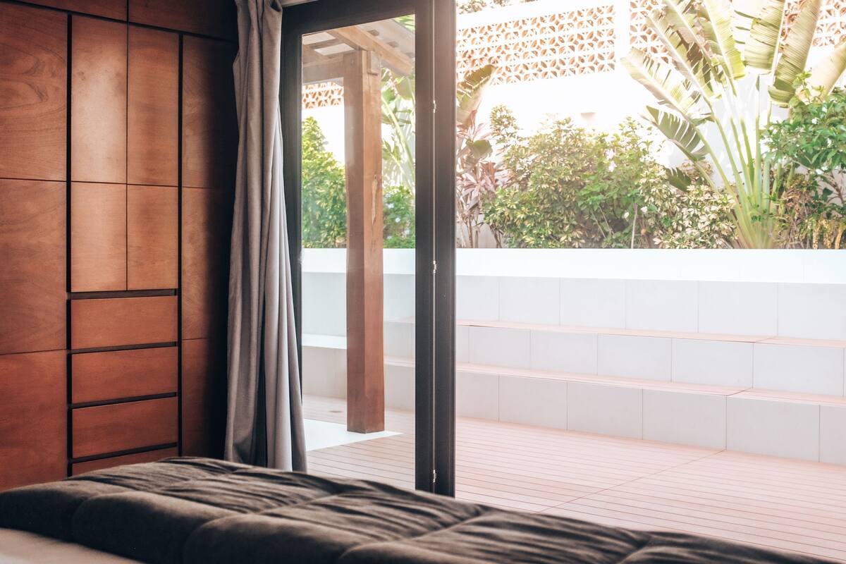 In-room safe, blackout drapes, iron/ironing board, WiFi (free)