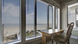 Unclassified image, 5 of 50, button - Collier Beach 10 (Hilton Head Island)