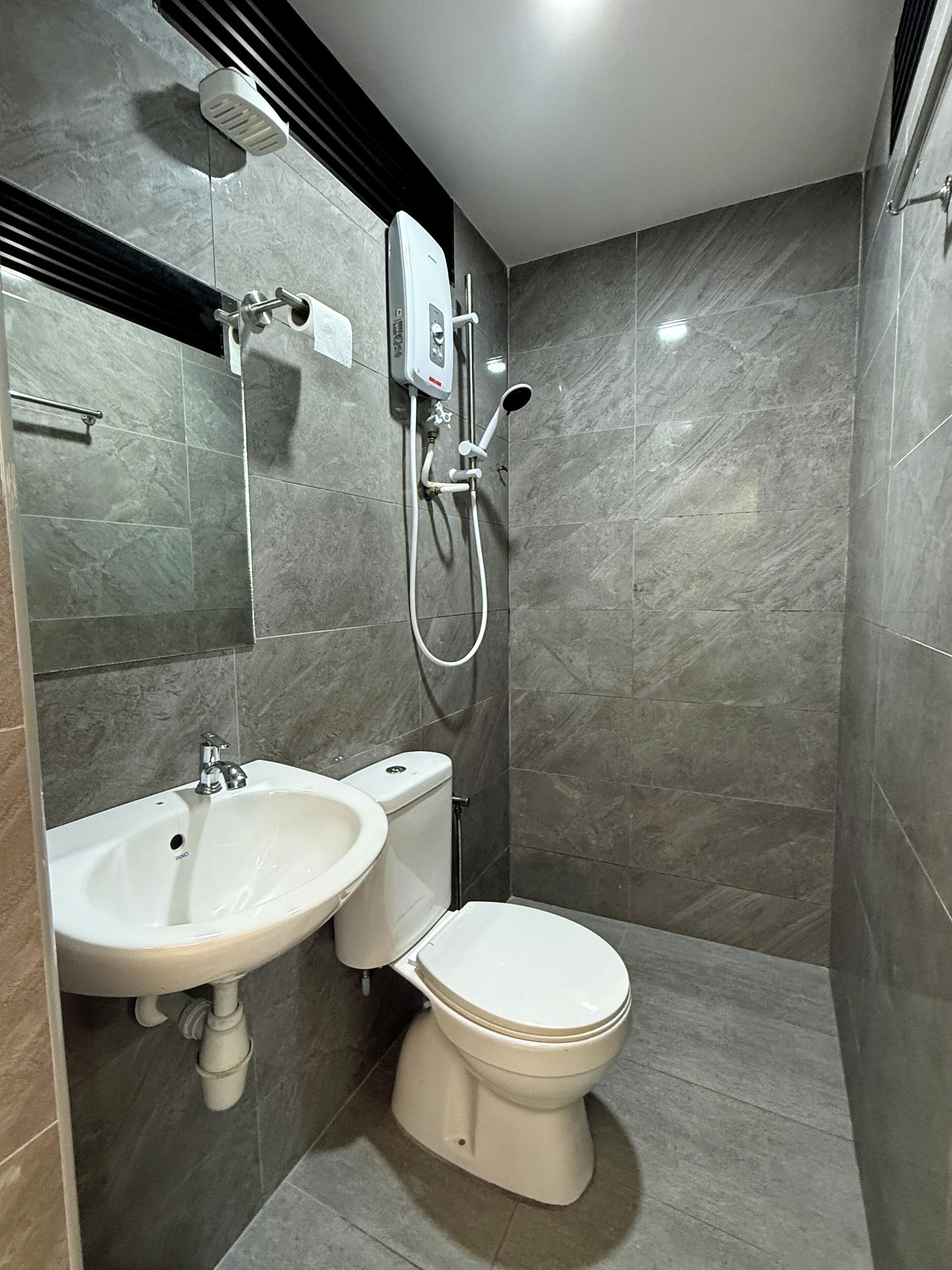 Lägenhet - 4 sovrum | Badrum | Dusch, hårtork, handdukar och tvål