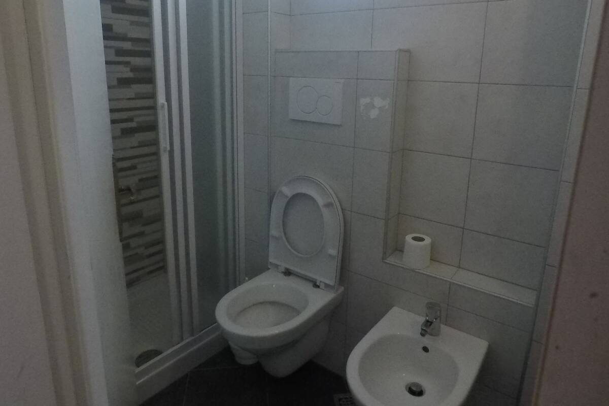 Quadruple Room | Bathroom