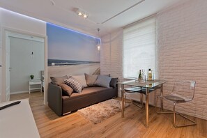 Huoneisto | Olohuone | Taulutelevisio