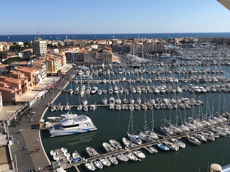 Point of interest. Brit Hotel Confort Helios Agde