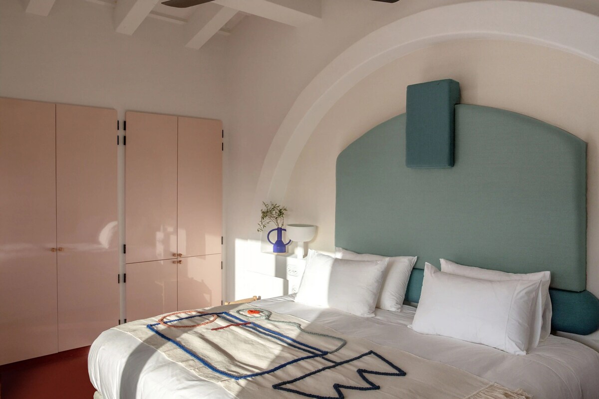 Deluxe-Zimmer (with Garden) | 1 Schlafzimmer, hochwertige Bettwaren, Betten mit Memory-Foam-Matratzen