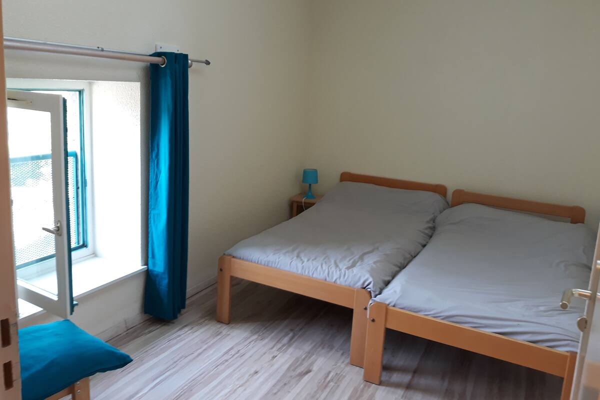 Economy Double Room, Private Bathroom, Mountain View (au 1 étage)