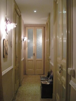 Interior - San Demetrio (Catania)