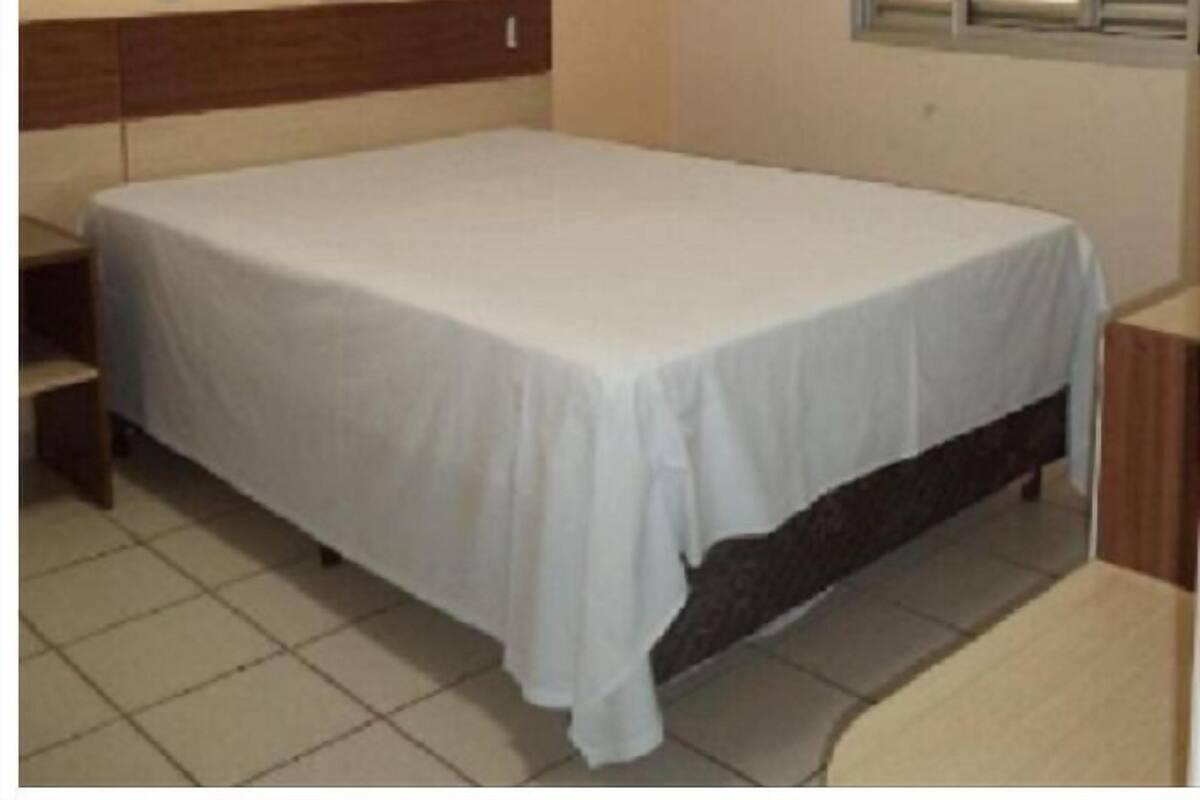 Standard Room, 1 Double Bed | Desk, laptop workspace, soundproofing, iron/ironing board