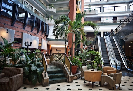 Lobby. Executive Suites Valencia