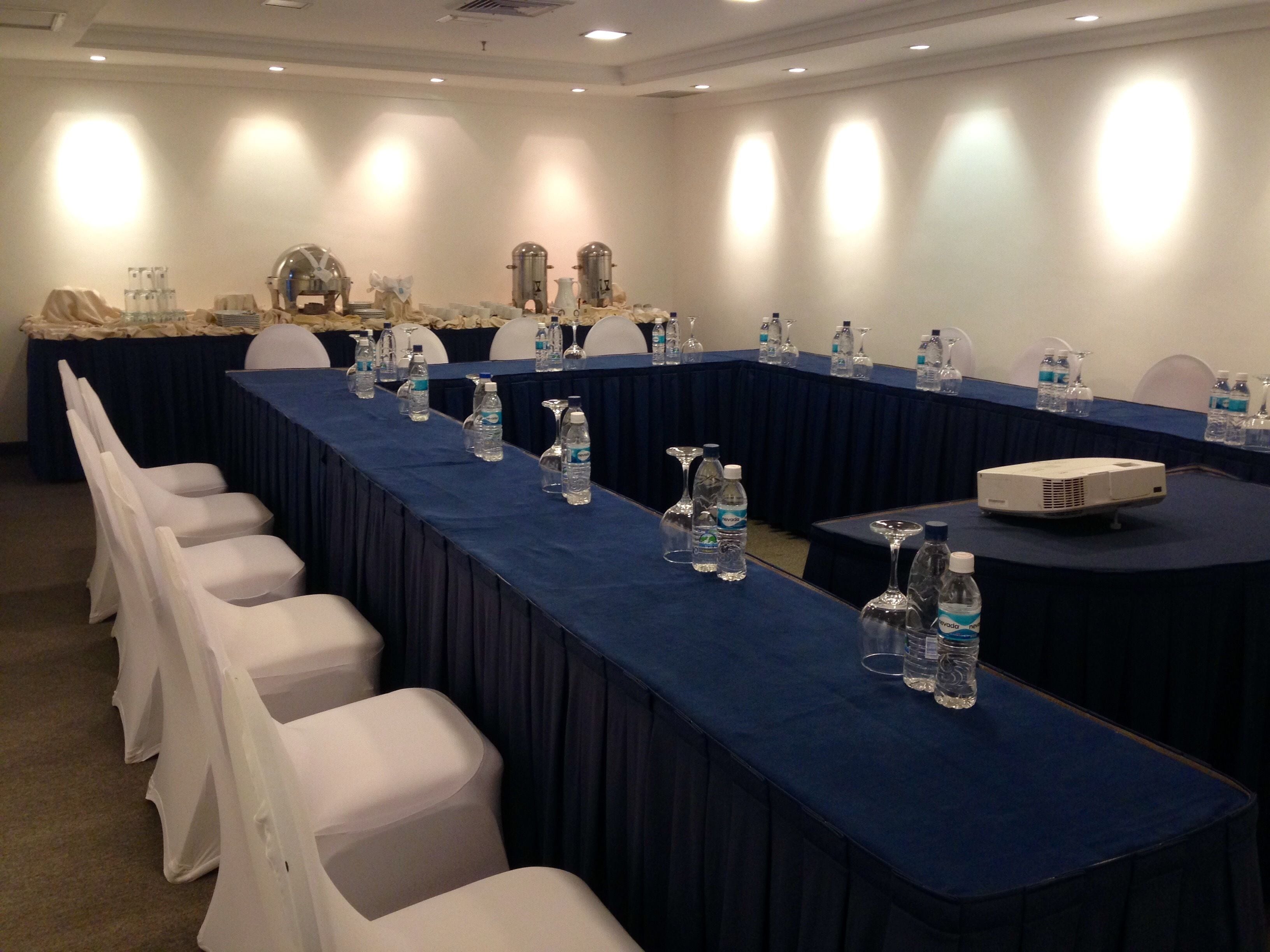 Photo - Executive Suites Valencia