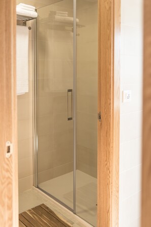 Regadera en el baño