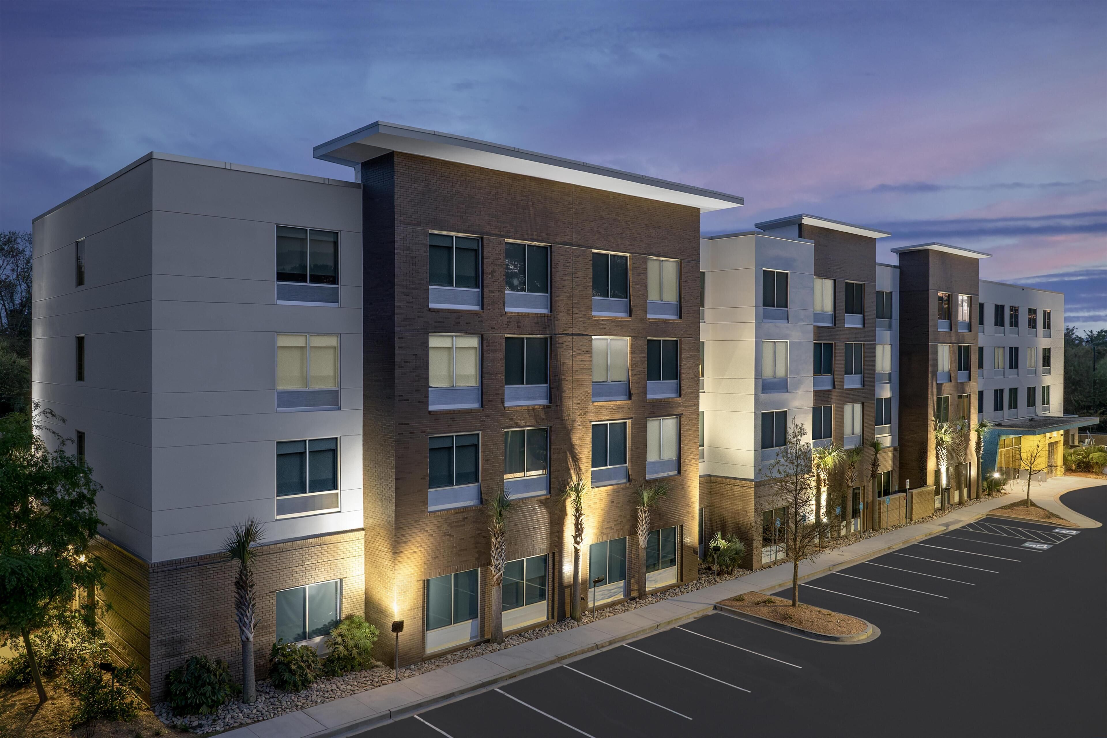 المنشأة من الخارج