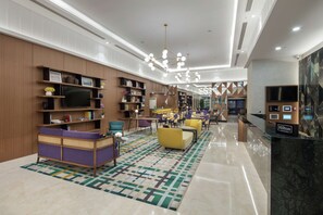 Lobby - DoubleTree by Hilton Afyonkarahisar (Afyonkarahisar)
