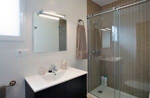 Apartment, Private Bathroom | Bilik Mandi