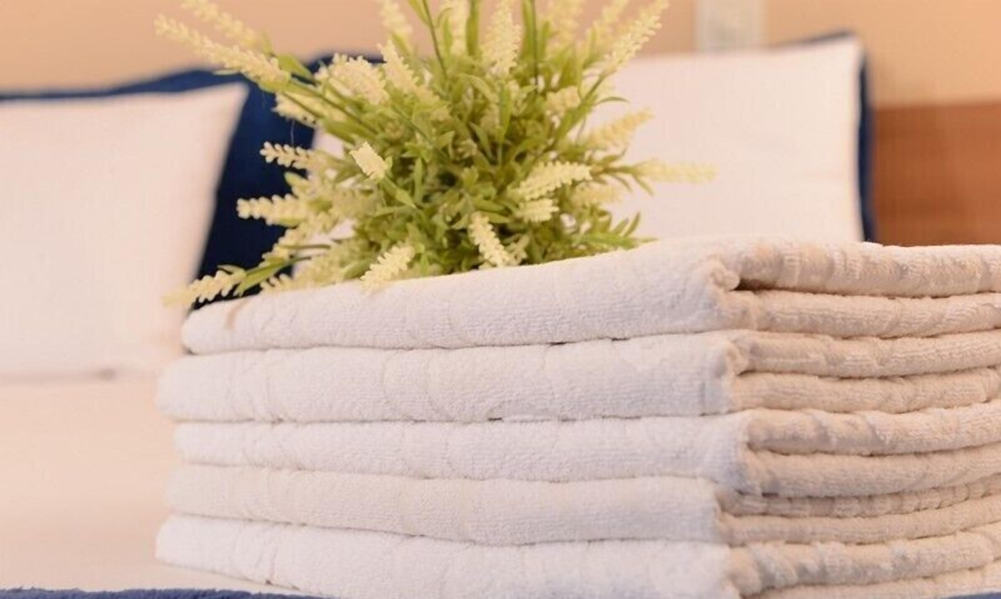 shower, free toiletries, towels