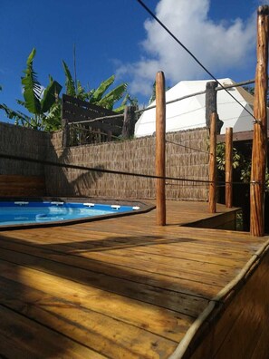 Utomhuspool