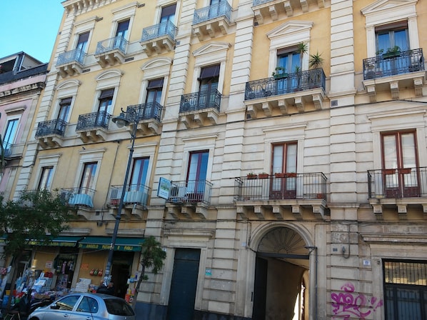 Front of property - A Due Passi B&B (Catania)