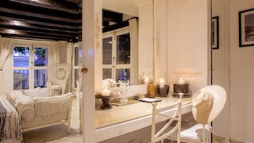 1 habitaciĂłn, sĂĄbanas de algodĂłn egipcio y ropa de cama de alta calidad