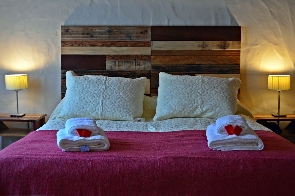 Basic-Suite, 1 King-Bett