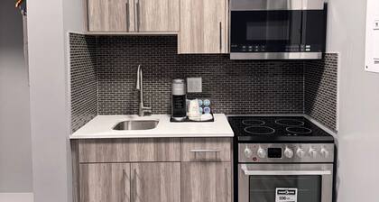 Ramada by Wyndham West Edmonton Hotel & Suites