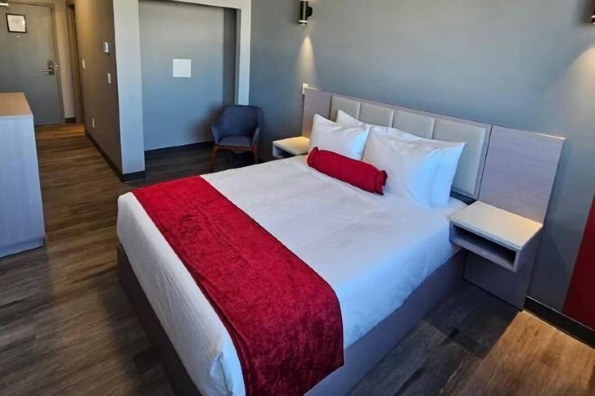 Ropa de cama de alta calidad, escritorio, tabla de planchar con plancha