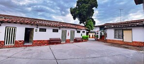 Exterior - Hotel Abril (San Gil)