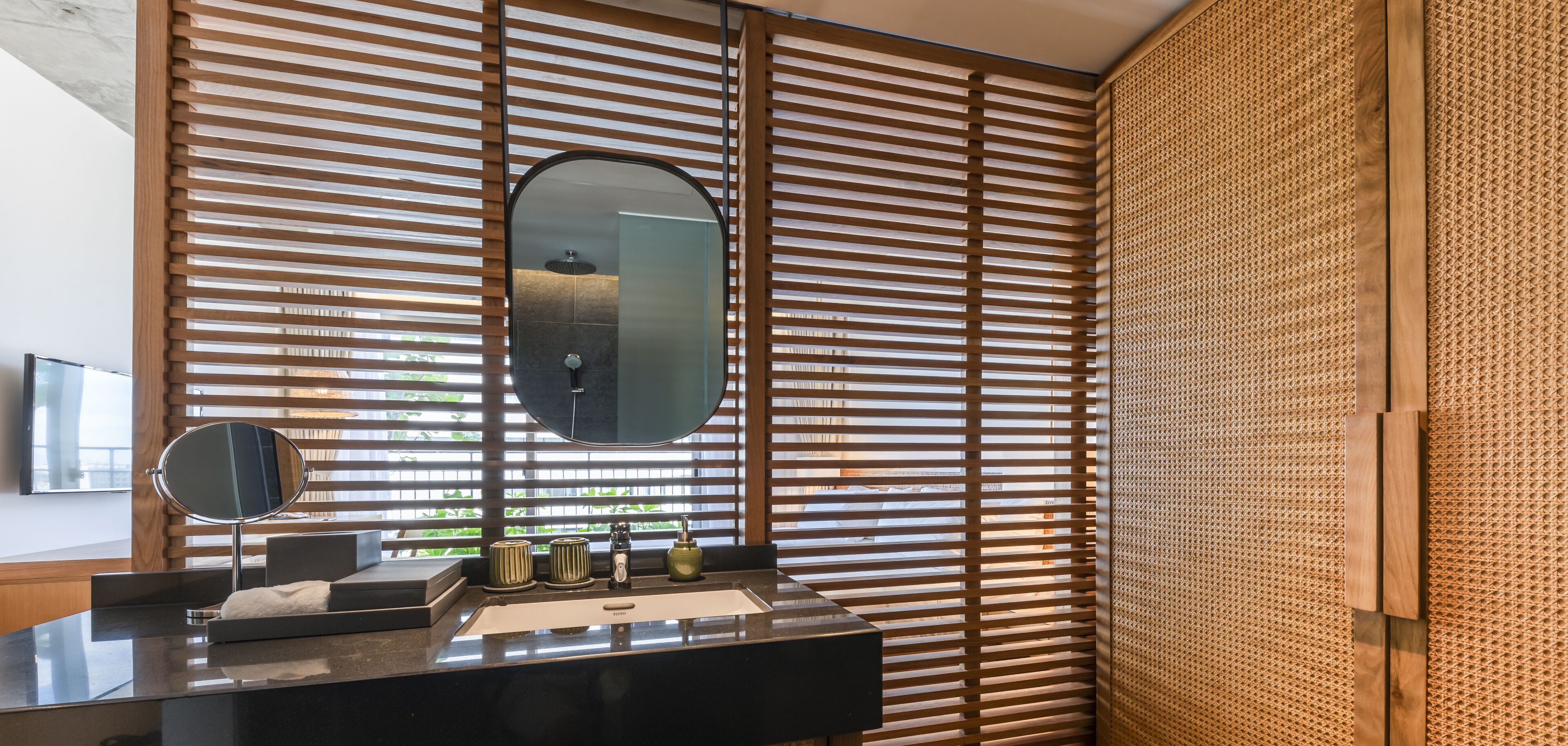 1 bedroom, premium bedding, minibar, in-room safe