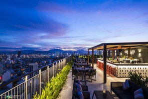 Terrace/patio - Chicland Danang Beach Hotel (Da Nang)
