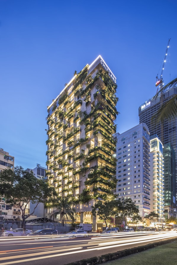 Front of property - Chicland Danang Beach Hotel (Da Nang)