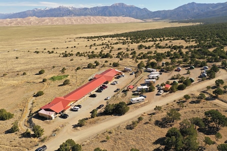 Exterior. Great Sand Dunes Lodge