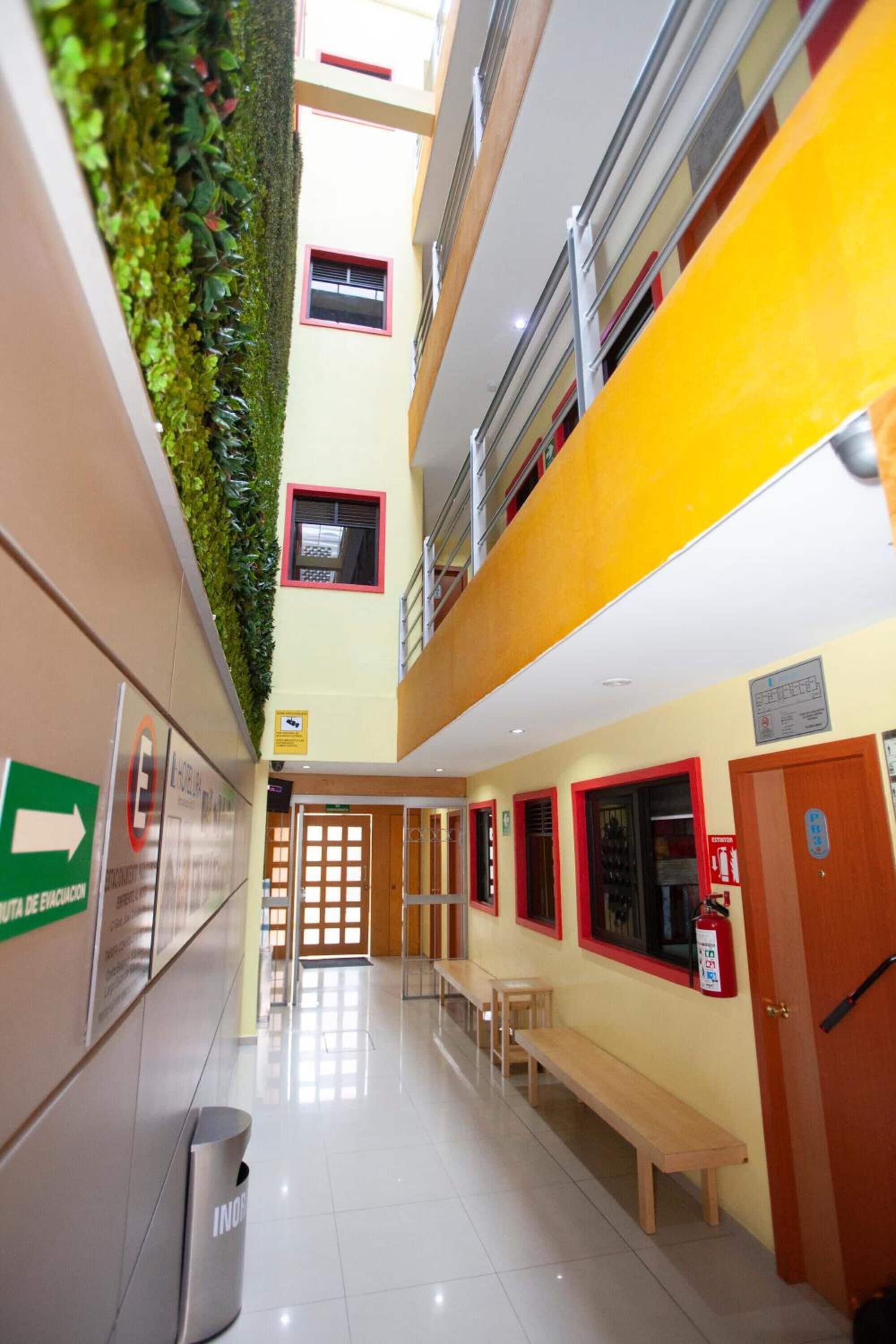 Photo - Hotel Lira - Sólo Adultos