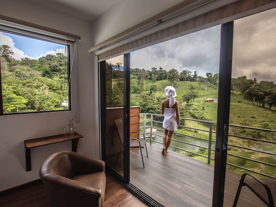 12 bedrooms, in-room safe, individually decorated