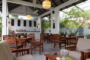 Bar (on property) - Angkor Mango Tree Resort (Siem Reap)