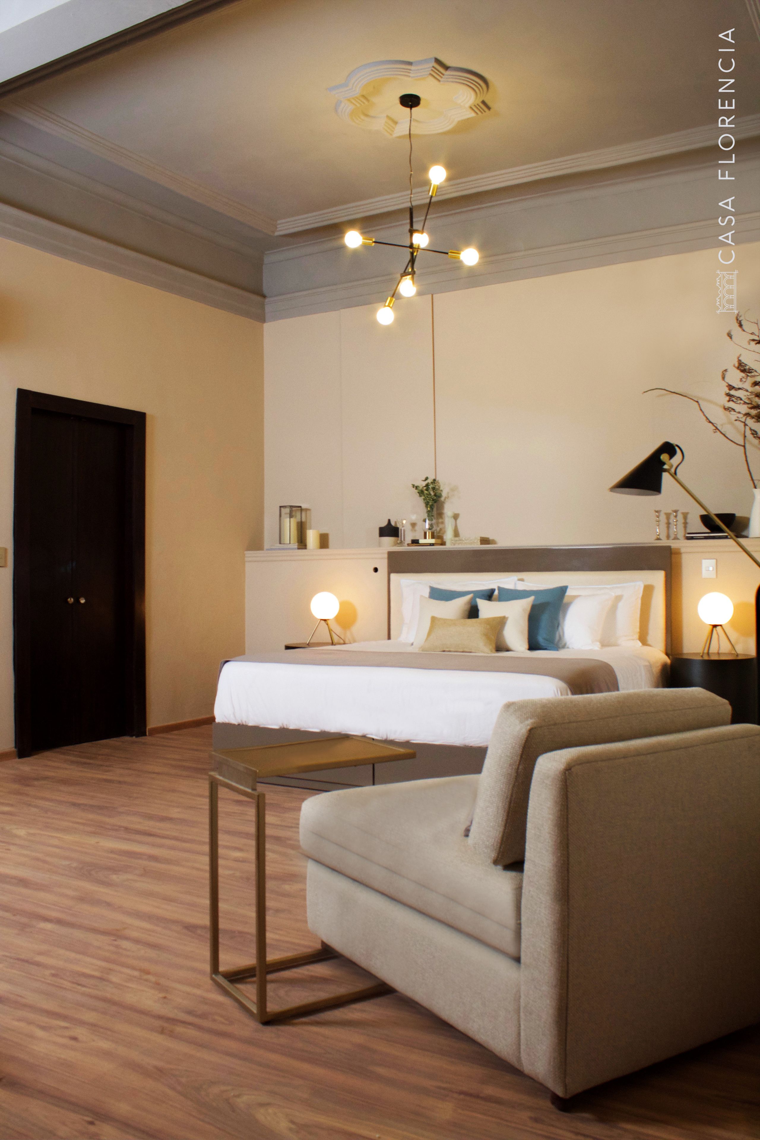 presidential suite, 1 king bed with sofa bed, jetted tub (brunia) | 1 bedroom, premium bedding, in-room safe, blackout curtains