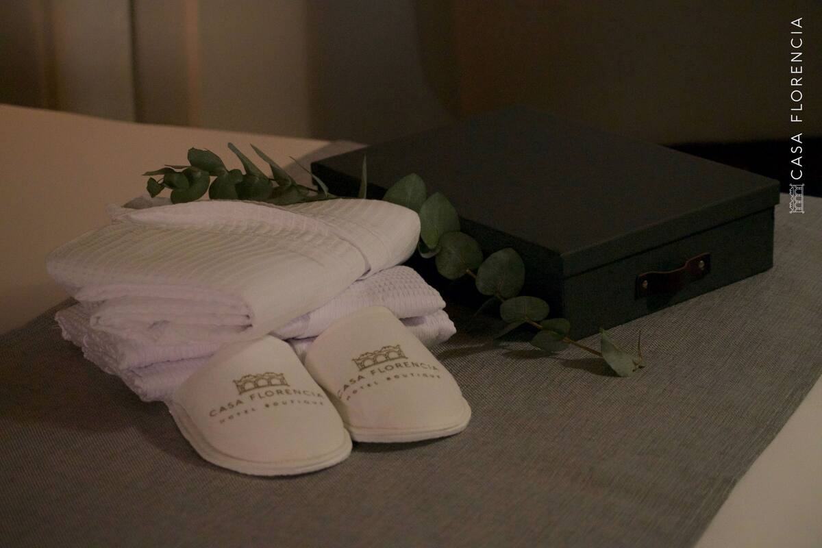 deluxe suite, 1 king bed (romero) | 1 bedroom, premium bedding, in-room safe, blackout curtains