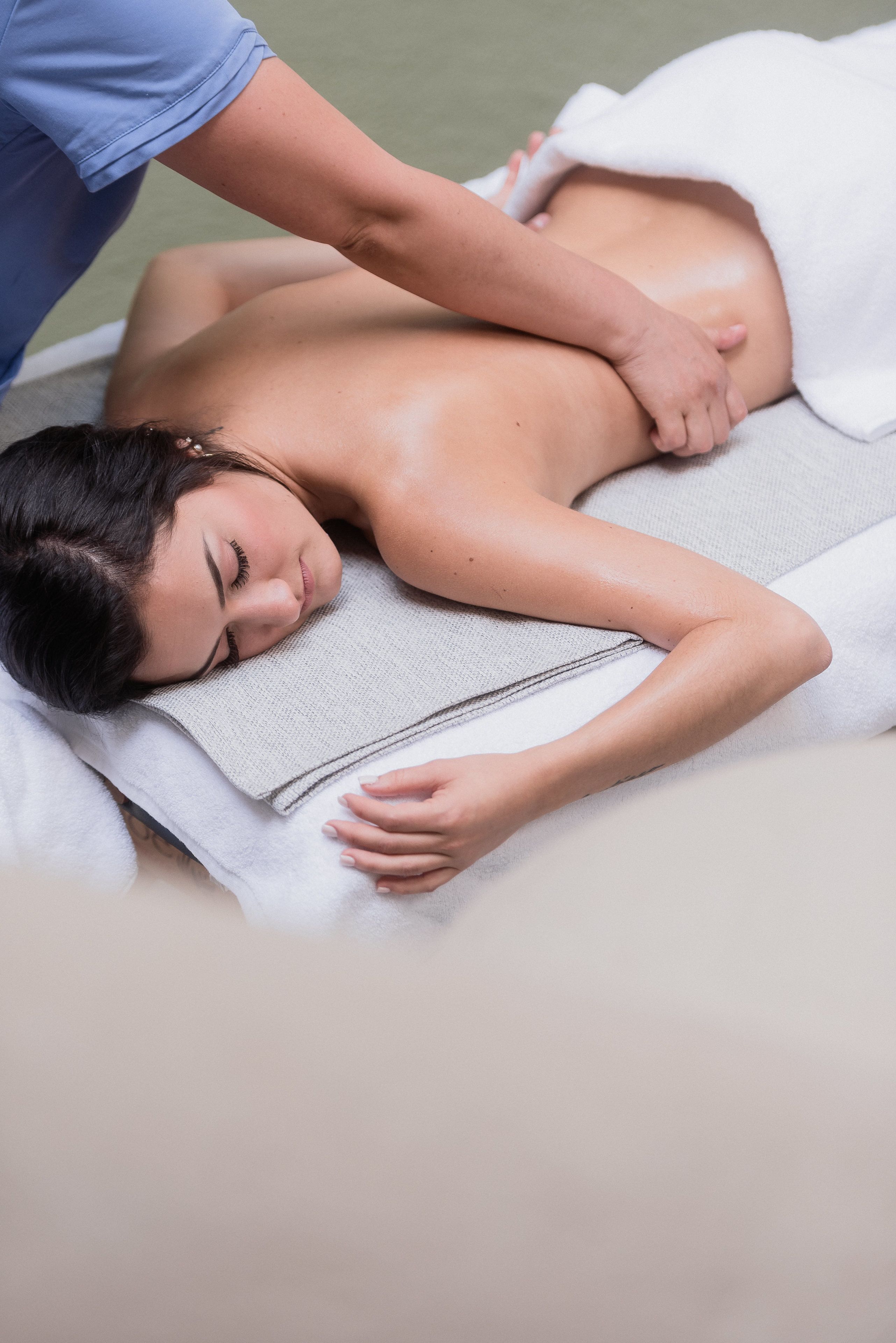 deep-tissue massages, swedish massages, thai massages, massages