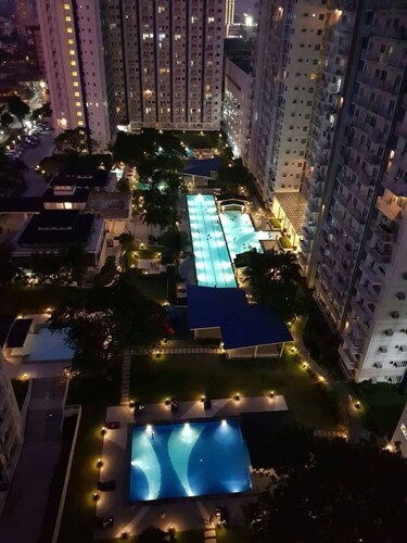 Grass Residences by Andrea