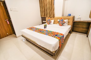 Premium Room, 1 Queen Bed | View from room