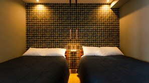 Panoramic Suite, 1 Bedroom, Non Smoking, Ocean View (S04 or S03) | 3 bedrooms, pillowtop beds, individually decorated, iron/ironing board