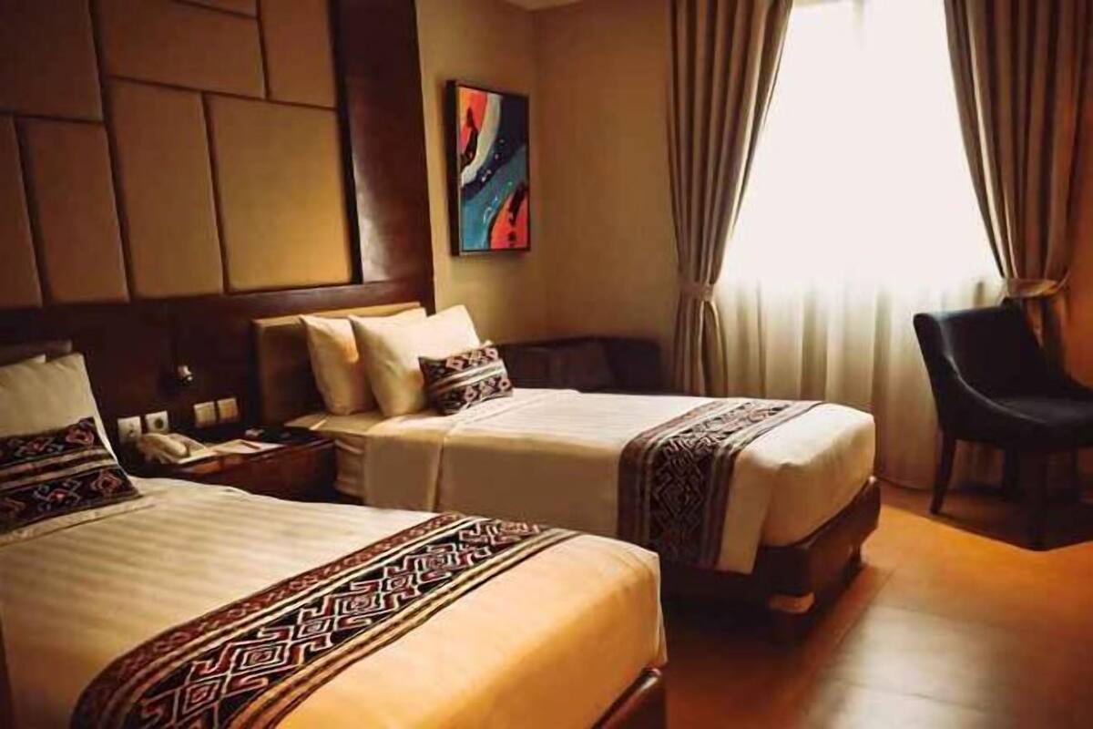 In-room safe, soundproofing, free WiFi