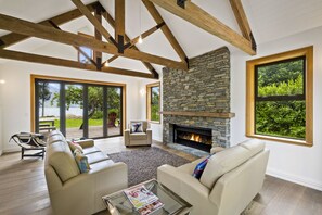 Ferienhaus, 6 Schlafzimmer | Wohnbereich | Smart-TV