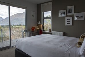 Room - Serene (Queenstown)