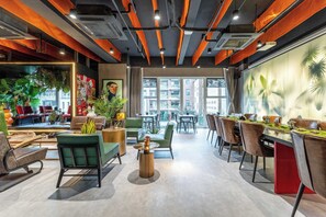 Restaurant - HEONIC ART WELLNESS HOTEL & SUITES 丨 Signature Family Suites - Esports & Switch Gaming - Cat Therapy - Aesop Spa (Xi'an)