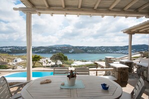 House, 2 Bedrooms, Private Pool | Terrace/patio