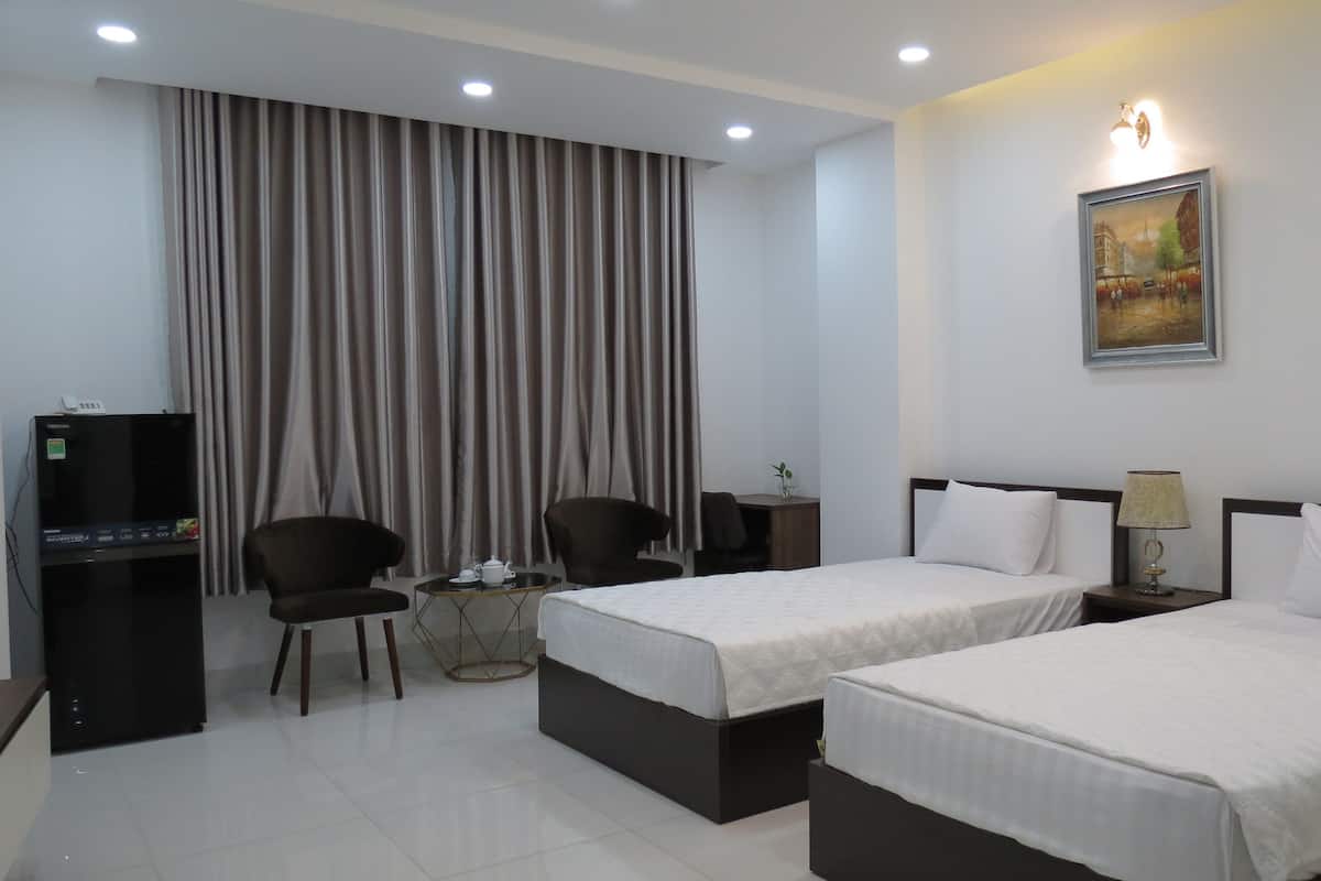 In-room safe, desk, soundproofing, rollaway beds