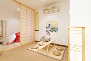Apartment, 2 Schlafzimmer | Wohnbereich
