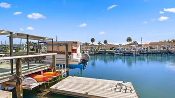 公寓客房, 多張床 (2 Bedrooms) | 水景