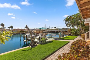 Apartment, Multiple Beds (2 Bedrooms) | Garden view - Dockside Villas A (Dunedin)